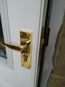 Arlington Affordable Locksmith Arlington, TX 972-810-6760 - broken-key-extraction